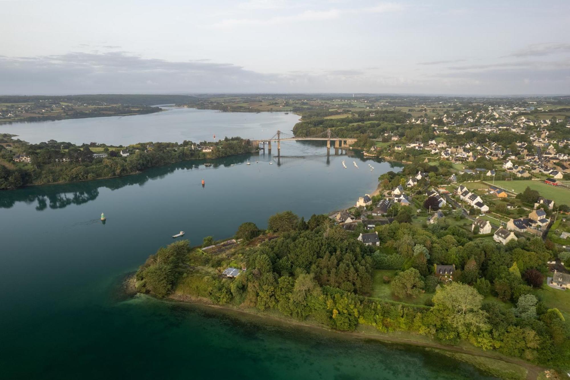 Gîte de la Marina dans la presqu'île de Lézardrieux Exterior foto